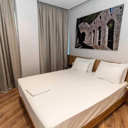 Hotel Titania