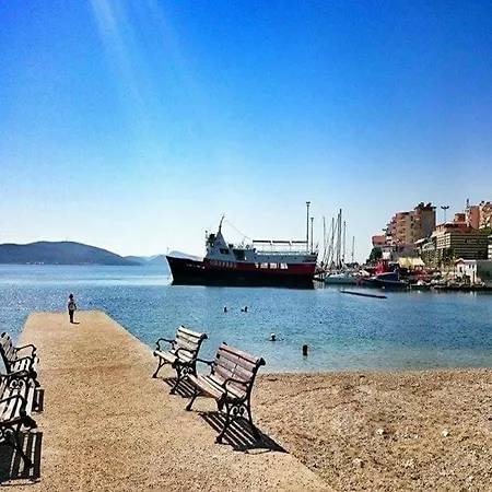 Titania Hotel Sarande