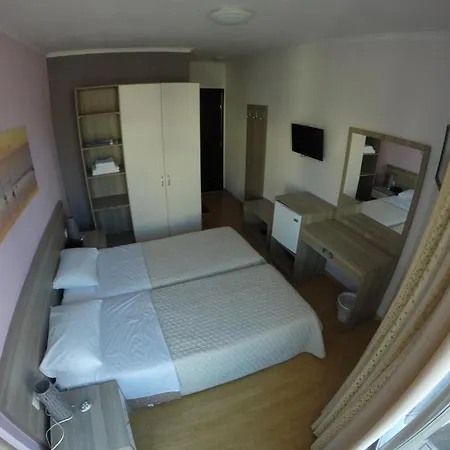 Titania Hotel Saranda